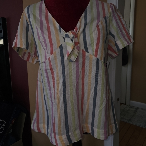 Women’s  Old Navy | Multicolor Striped Tie Front Blouse NWT "K" - Picture 1 of 7